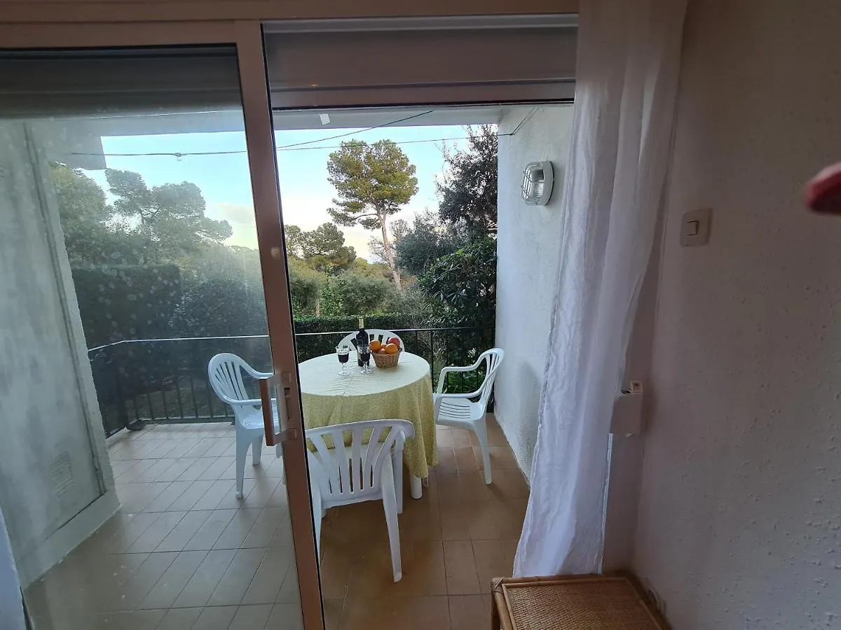 Apartment, Short Walk To The Beach Calella De Palafrugell Apartment