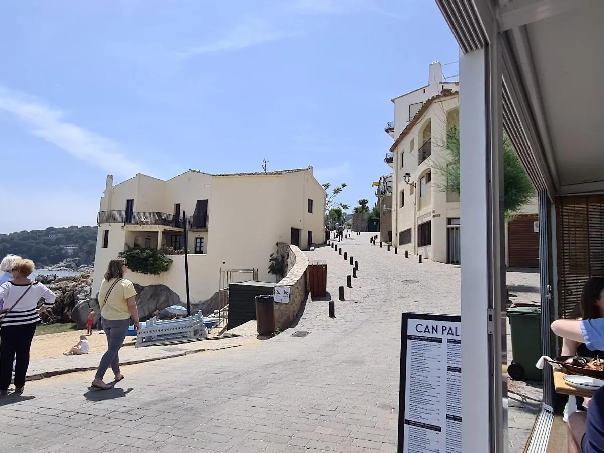Apartment, Short Walk To The Beach Calella De Palafrugell