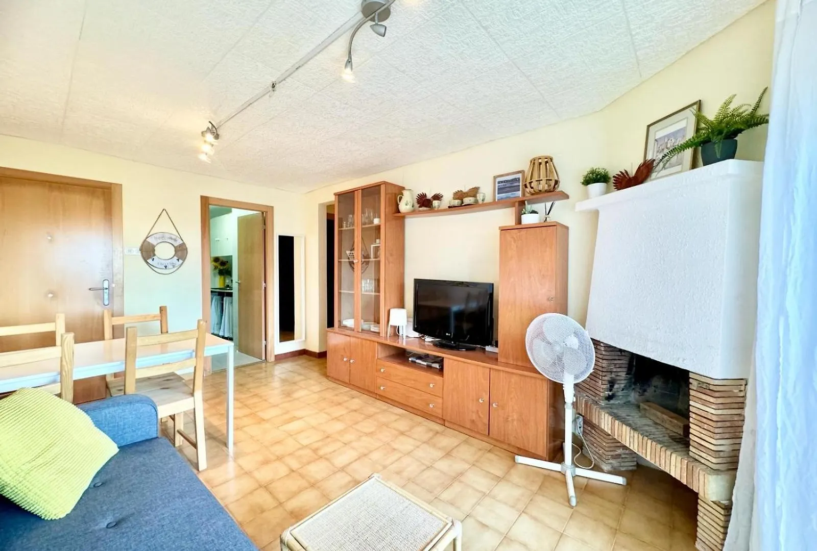 Apartment, Short Walk To The Beach Calella De Palafrugell 0*,